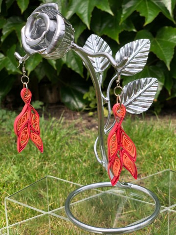 Metalen sieraden houder