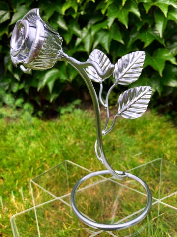 Metalen sieraden houder